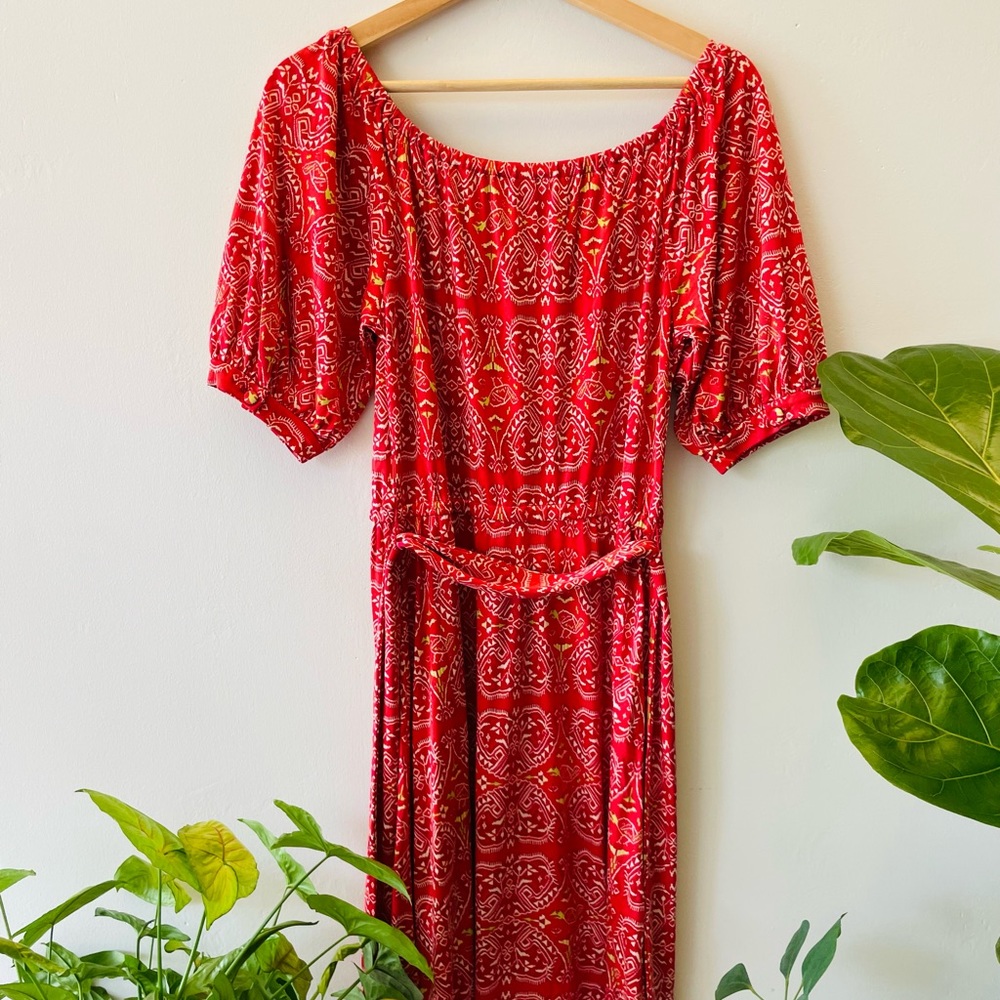 Nieves Lavi Silk Dress Red Batik Fit FLare 8 S M Three Quarter sleeves belted